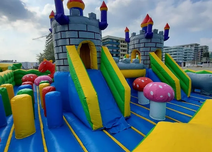 Sofia - Endless Summer Mamaia Nord